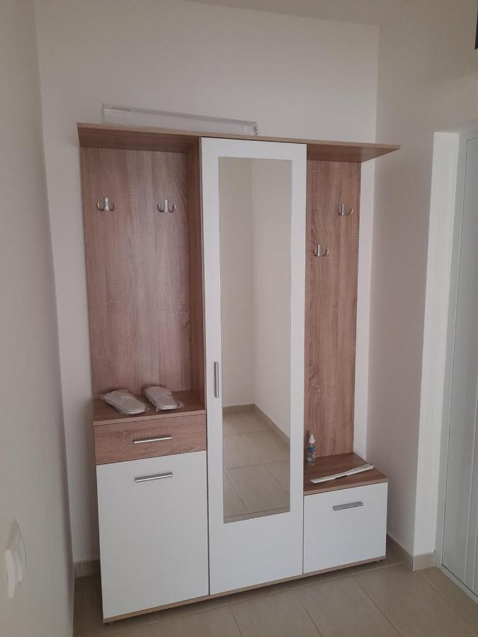 Apartman 8 เวิร์ดนิค ภายนอก รูปภาพ