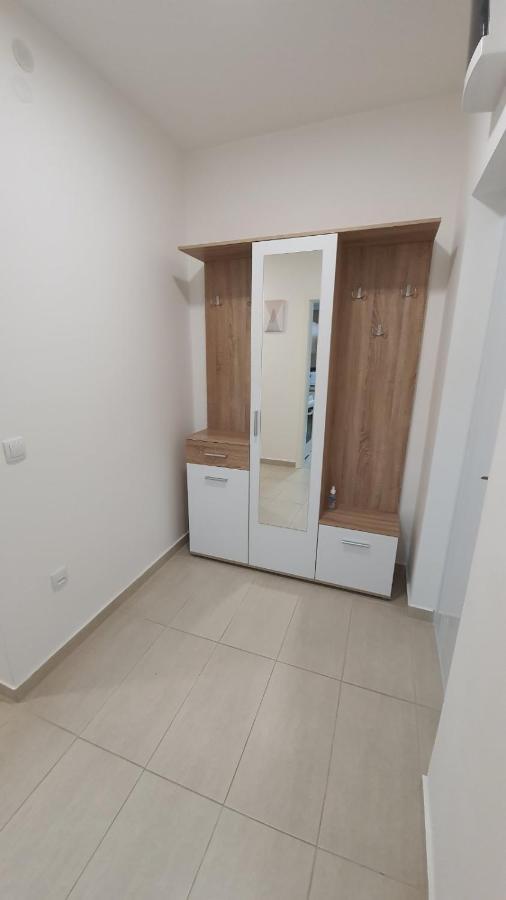 Apartman 8 เวิร์ดนิค ภายนอก รูปภาพ