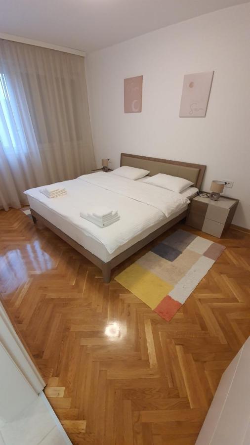 Apartman 8 เวิร์ดนิค ภายนอก รูปภาพ