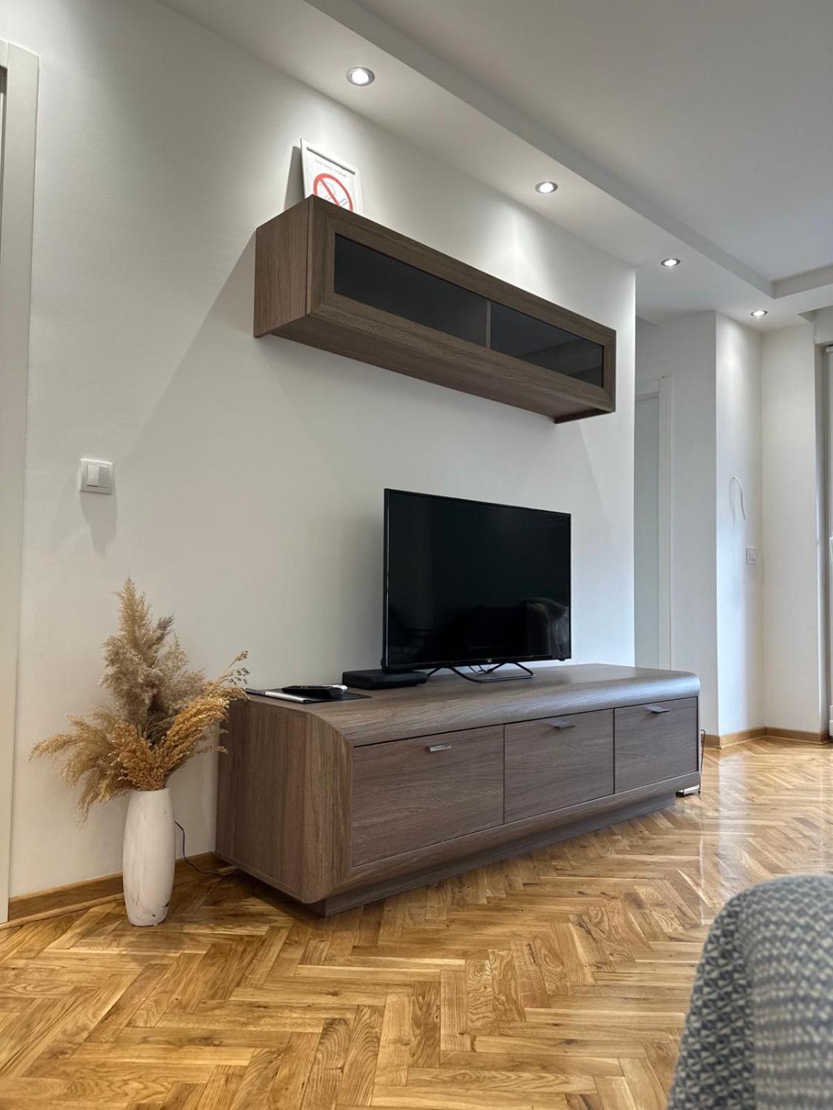 Apartman 8 เวิร์ดนิค ภายนอก รูปภาพ